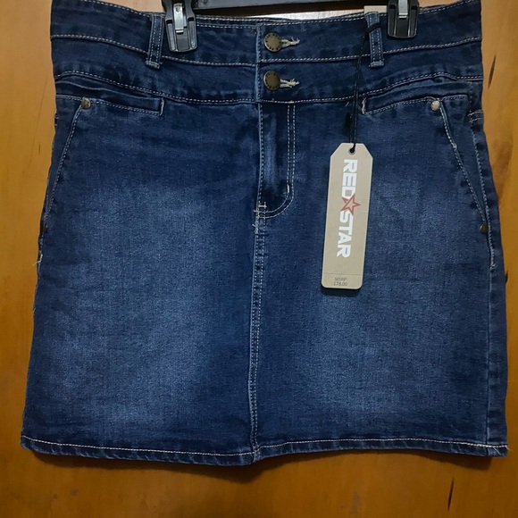 NWT- REDSTAR Denim Skirt MSRP $78 - Picture 5 of 9